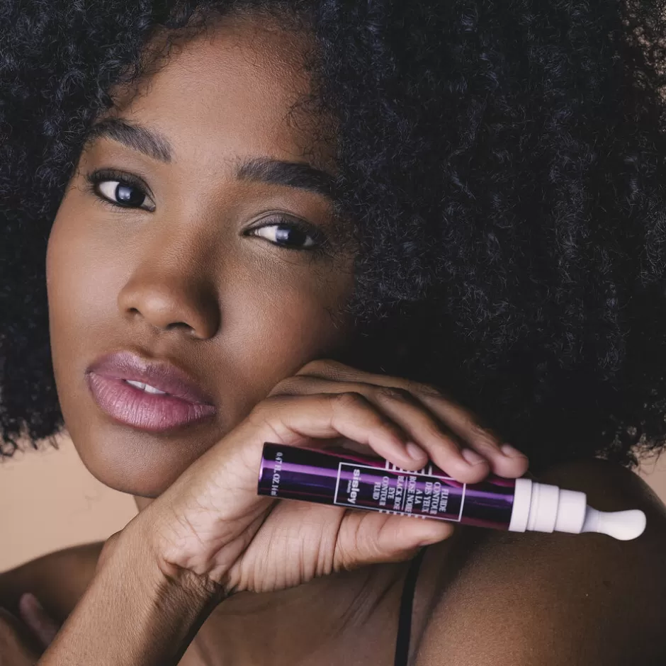 black_rose_eye_contour_fluid_2.webp SISLEY PARIS Black Rose Eye Contour Fluid Fashion