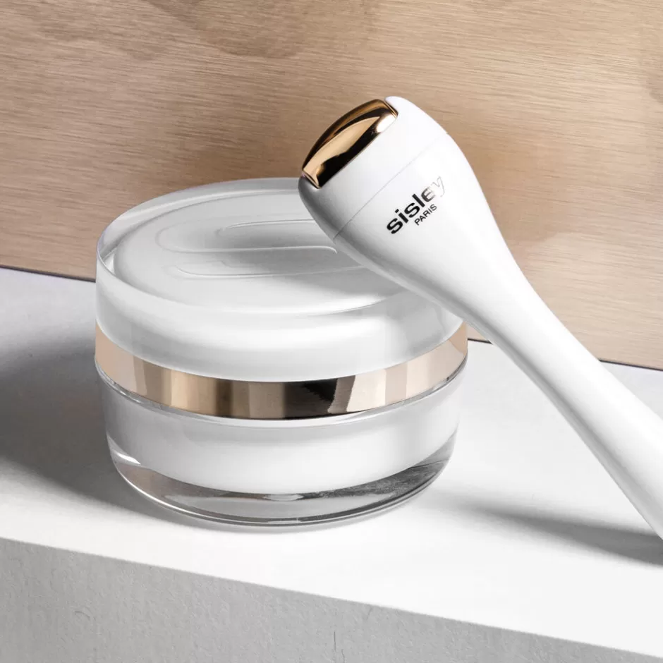 sislea_lintgral_antige_eye_and_lip_contour_cream_4.webp SISLEY PARIS Sisleÿa L'Intégral Anti-Âge Eye and Lip Contour Cream Cheap