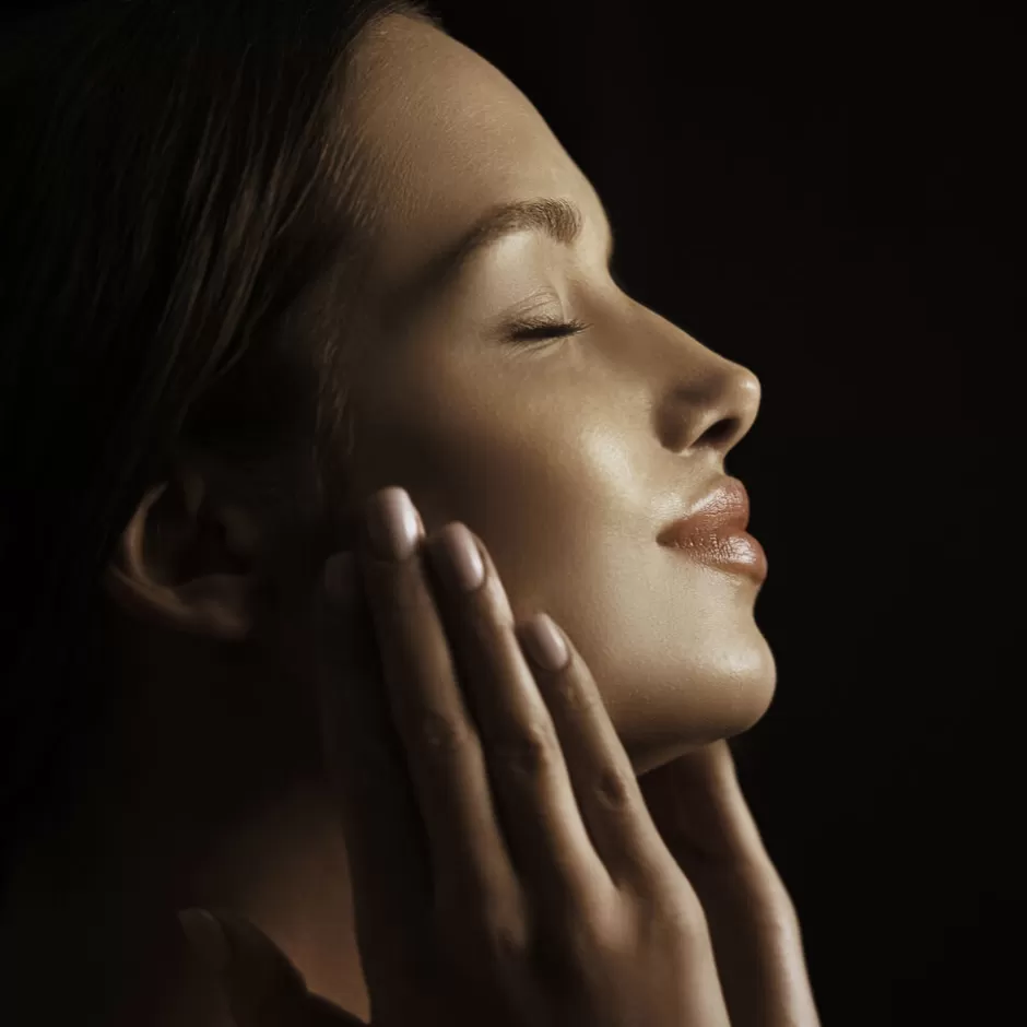 suprema_la_lotion_3.webp SISLEY PARIS Supremÿa La Lotion Best